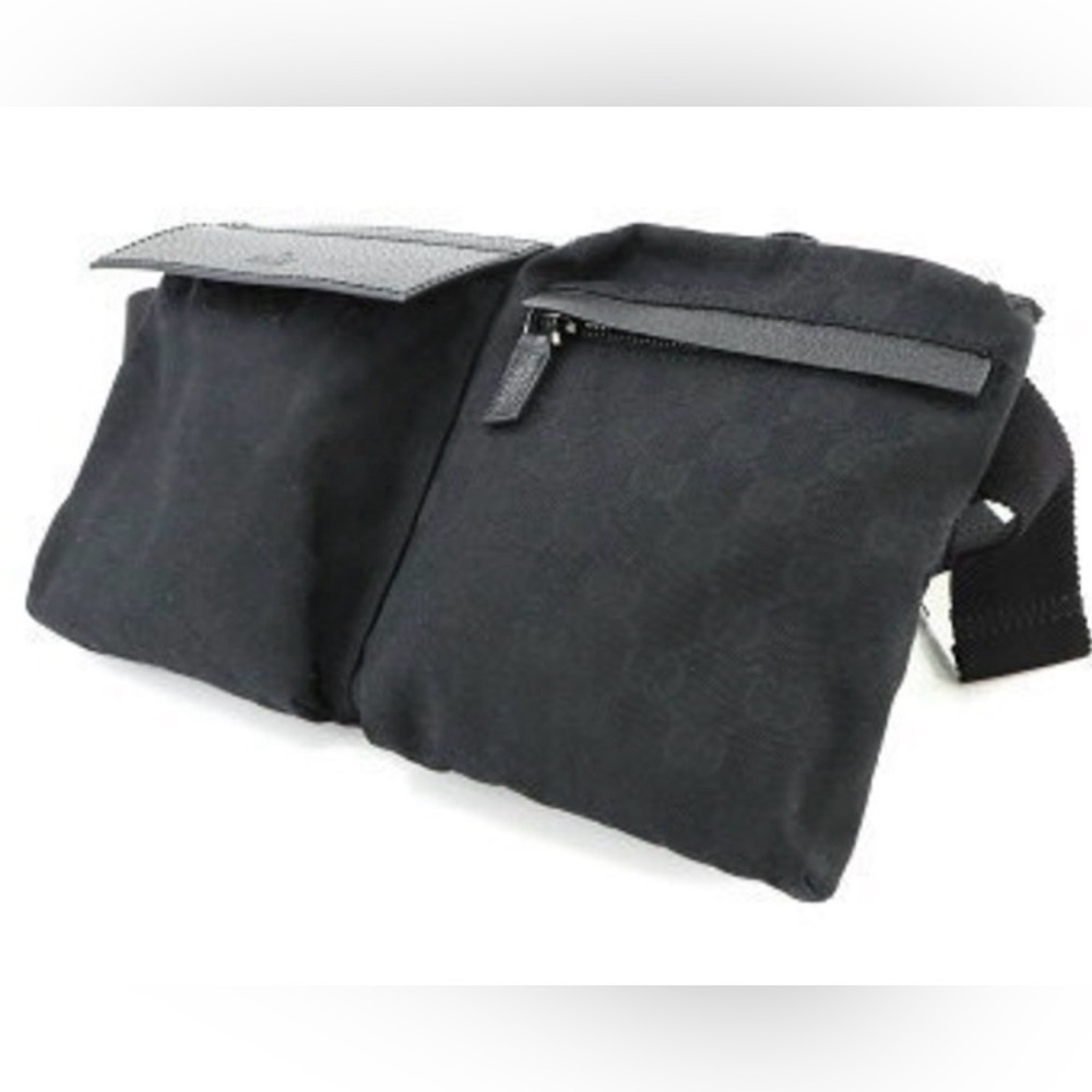 GUCCI GG Canvas Waist Pouch Body Bag Leather Black Bum Belt